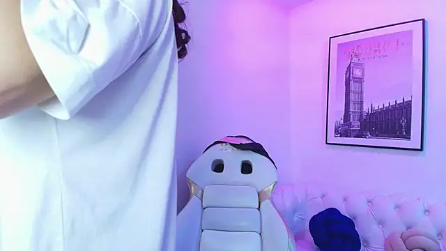 Theia moon online show from 01.12.25