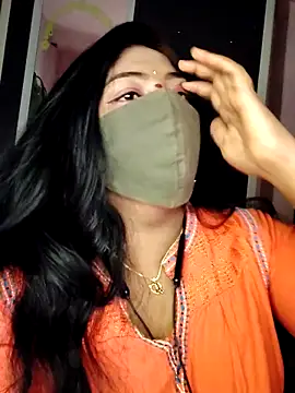 Snapshot of RomeoJuliet345 chatting on 02.01.26 RomeoJuliet345 online show from 02.01.26