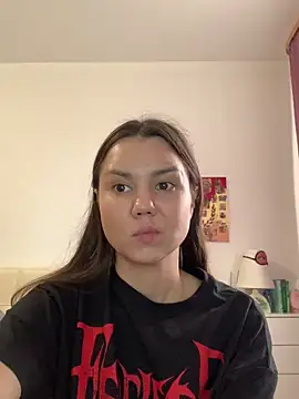 MiraMiss online show from 10.14.25