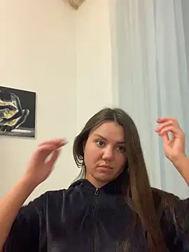 MiraMiss online show from 11.15.25