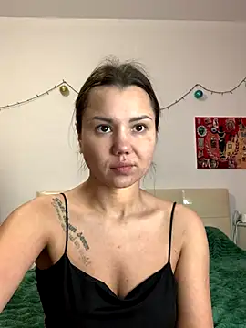 MiraMiss online show from 12.16.25