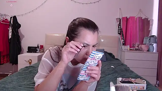 MiraMiss online show from 04.01.26