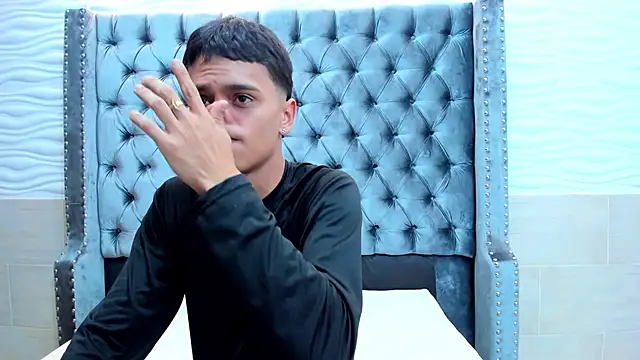 Snapshot of Billy_zander chatting on 01.22.25 Billy zander online show from 01.22.25