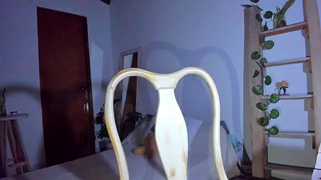 emillyhills online show from 02.08.26