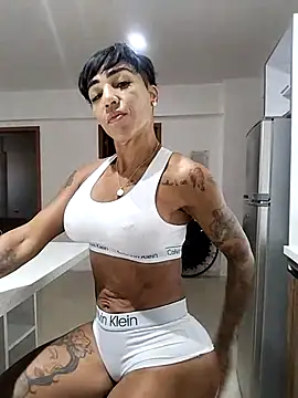 Snapshot of Alison_fitness chatting on 02.20.25 Alison fitness online show from 02.20.25