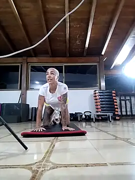 Snapshot of Alison_fitness chatting on 02.05.26 Alison fitness online show from 02.05.26