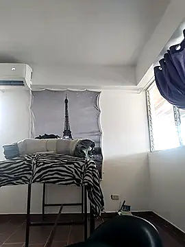 Snapshot of Alison_fitness chatting on 02.08.26 Alison fitness online show from 02.08.26