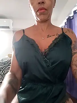 Snapshot of Alison_fitness chatting on 02.15.26 Alison fitness online show from 02.15.26