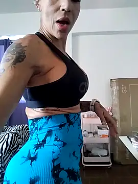 Snapshot of Alison_fitness chatting on 02.27.26 Alison fitness online show from 02.27.26