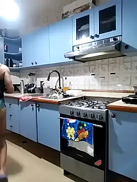 Snapshot of Alison_fitness chatting on 03.18.26 Alison fitness online show from 03.18.26