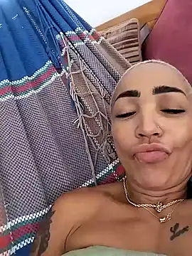 Snapshot of Alison_fitness chatting on 03.18.26 Alison fitness online show from 03.18.26