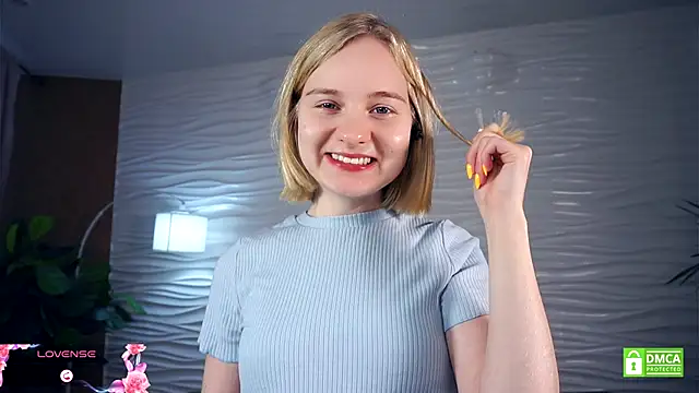 OdelinaFicken online show from 10.24.25