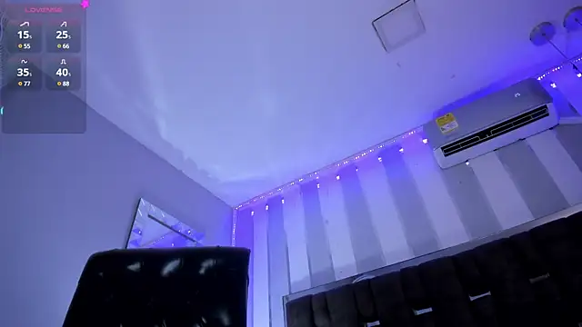 OliviaHalley online show from 03.11.25