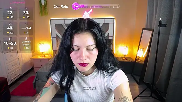 Kate Laurence  online show from 12.30.24