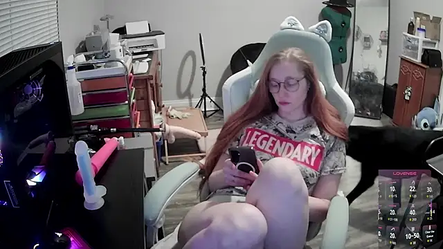 LilyFoxxx online show from 02.15.26