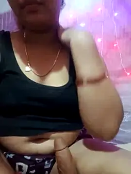 Super-Couple online show from 11.03.25