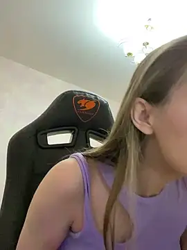 Burning girlss online show from 12.20.24