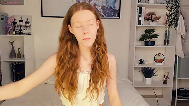 ZaraBluitt online show from 02.06.25