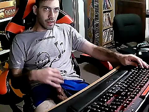 Snapshot of johnwood88 chatting on 02.26.25 johnwood88 online show from 02.26.25