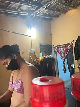 Snapshot of Black_Glow chatting on 01.16.25 Black Glow online show from 01.16.25