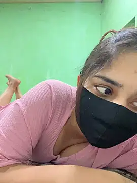 Snapshot of Black_Glow chatting on 03.12.25 Black Glow online show from 03.12.25