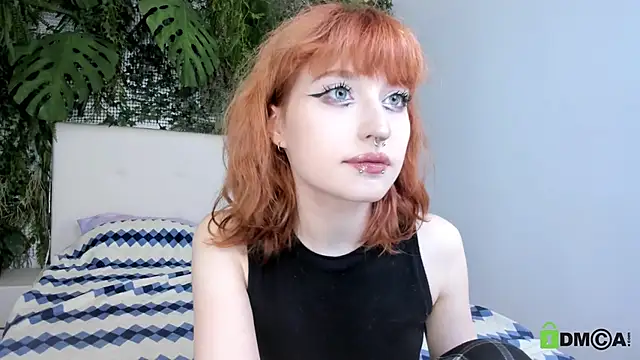 ElizaNik  online show from 11.07.25