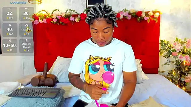 SilvannaFit online show from 10.19.25