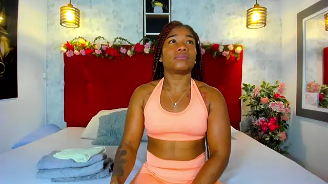 SilvannaFit online show from 11.18.25