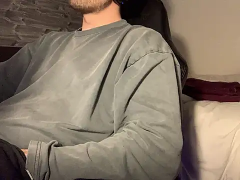 taallguyy 196 online show from 03.17.25