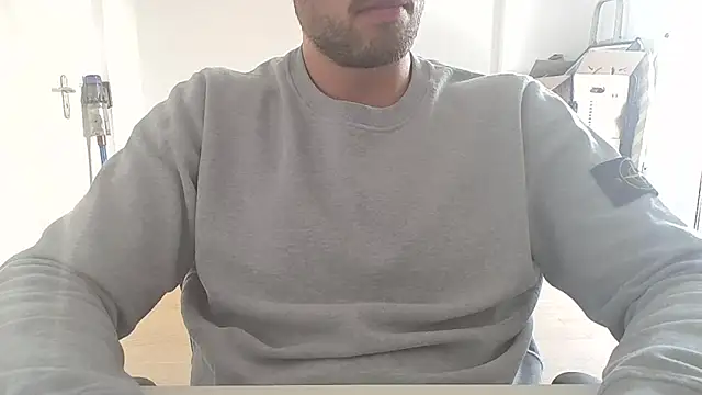 taallguyy 196 online show from 09.18.25