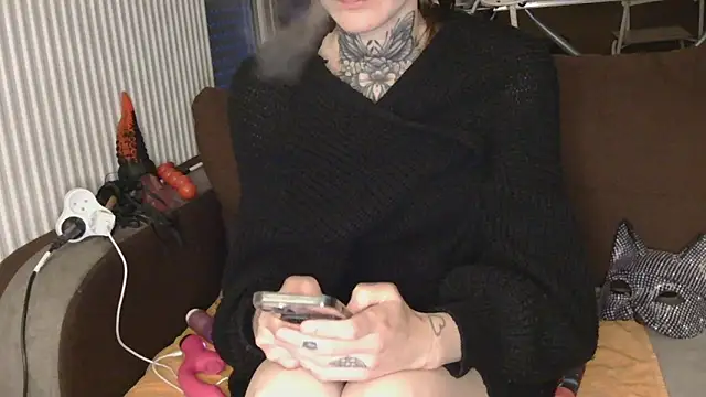 liloucamchaudee online show from 04.16.26