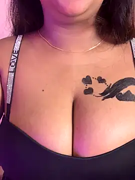 wildestcouplee online show from 12.19.25