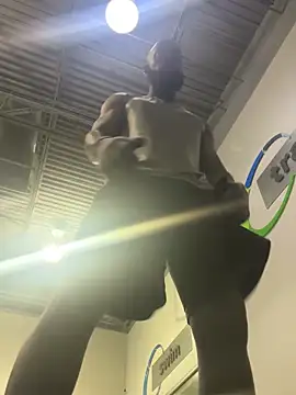 Melaneighted online show from 02.26.25