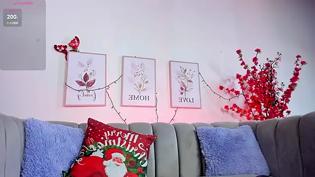 Snapshot of saray_halam chatting on 12.20.24 saray halam online show from 12.20.24