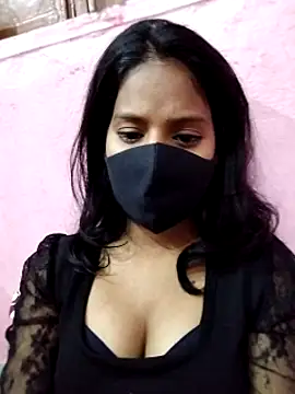 Shivani Tivari online show from 12.15.24