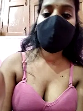 Shivani Tivari online show from 12.17.24