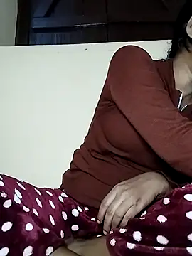 Shivani Tivari online show from 12.04.25