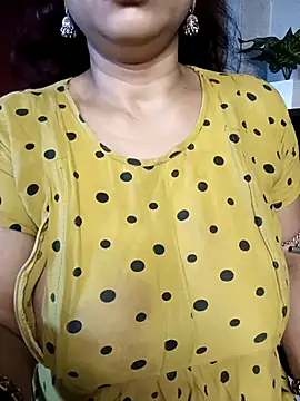Snapshot of Sneha_gril chatting on 03.10.26 Sneha gril online show from 03.10.26