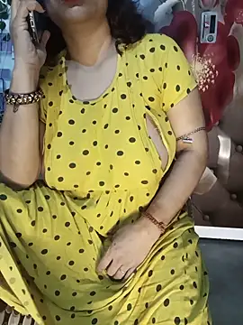 Snapshot of Sneha_gril chatting on 05.19.26 Sneha gril online show from 05.19.26