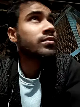 Skinny Bigass 23 online show from 03.12.25