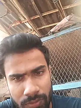 Skinny Bigass 23 online show from 09.28.25