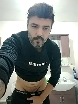 Snapshot of hot_man_eray chatting on 10.09.25 hot man eray online show from 10.09.25