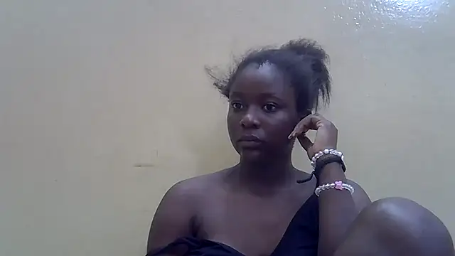 Snapshot of Harrisamor chatting on 09.27.25 Harrisamor online show from 09.27.25