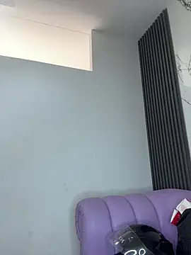 Snapshot of Aaliyah_Salma chatting on 04.29.26 Aaliyah Salma online show from 04.29.26