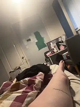 Snapshot of AmberTaylorXxx chatting on 09.23.25 AmberTaylorXxx online show from 09.23.25