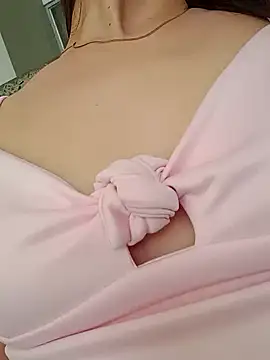 Snapshot of Catalinna_Thompson chatting on 01.11.25 Catalinna Thompson online show from 01.11.25