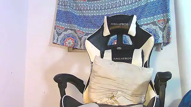 Amir mikelsen online show from 09.24.25