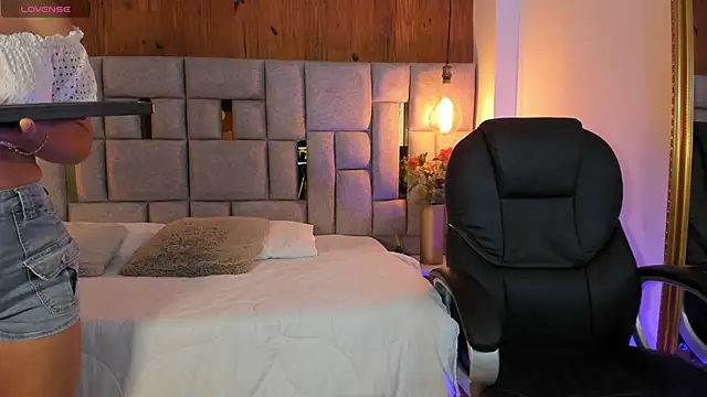 Saori newman online show from 03.21.25