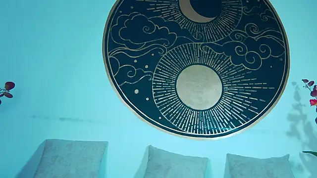 Lunamistyc online show from 09.18.25