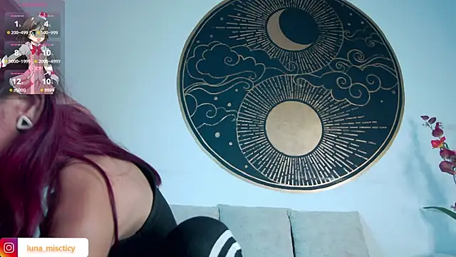 Lunamistyc online show from 09.19.25
